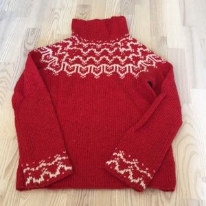 Hollister holiday sweater red and ivory